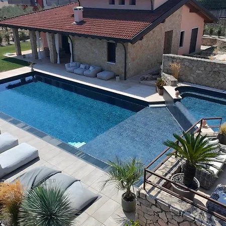 Residenza Monticelli Villa